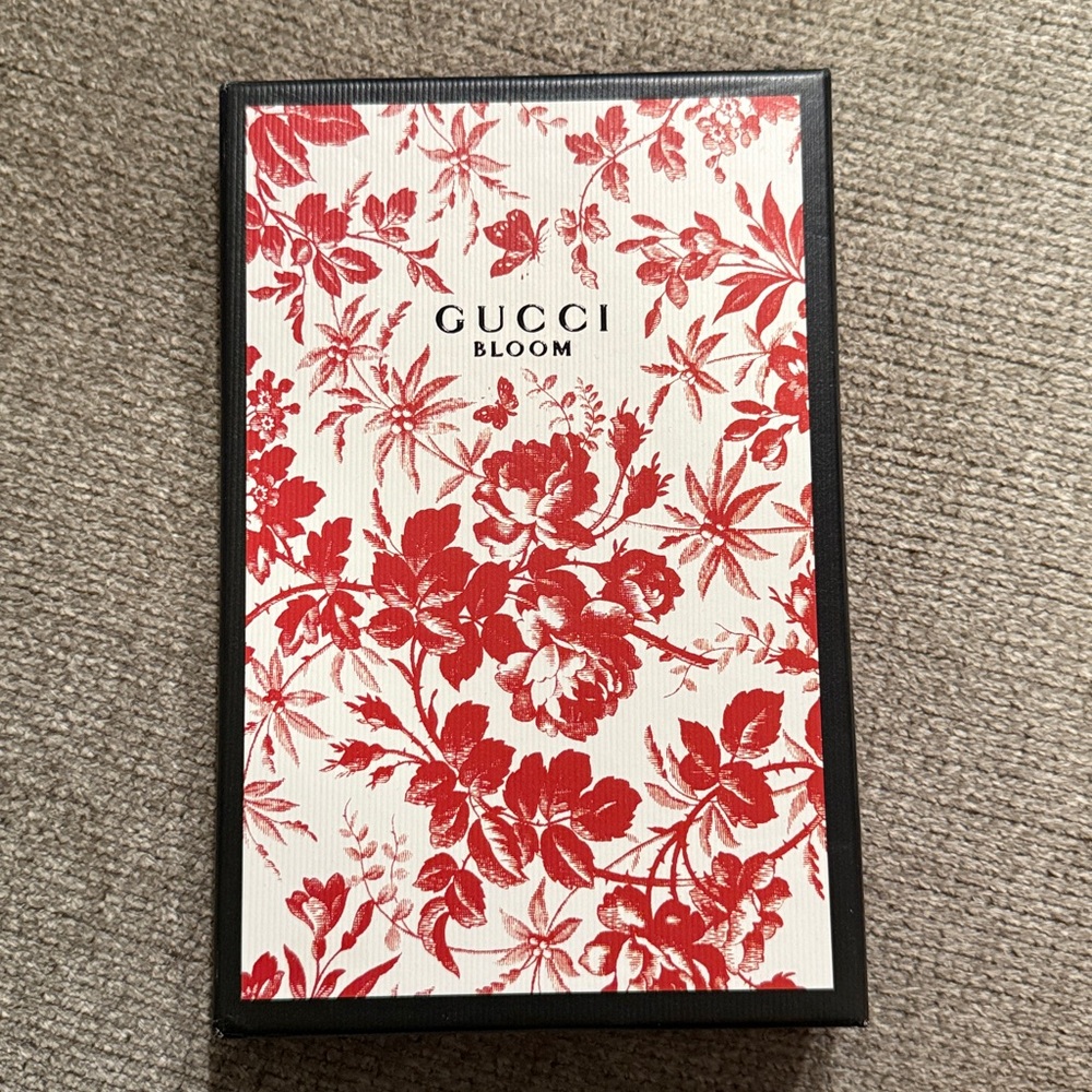 Gucci Bloom Red Floral notebook